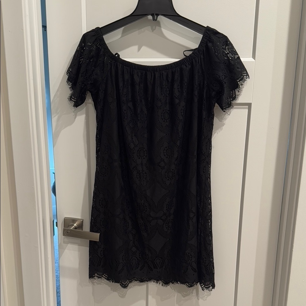 Elegant Black Mini Lace Dress